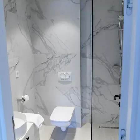 Aparthotel Malo More 3*