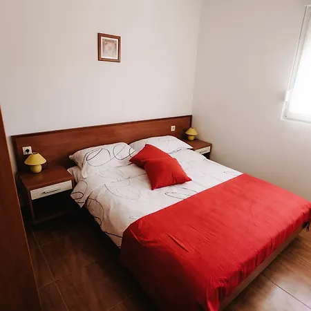 Malo More Aparthotel 3*