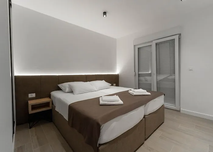 Lägenhetshotell Malo Arbanija