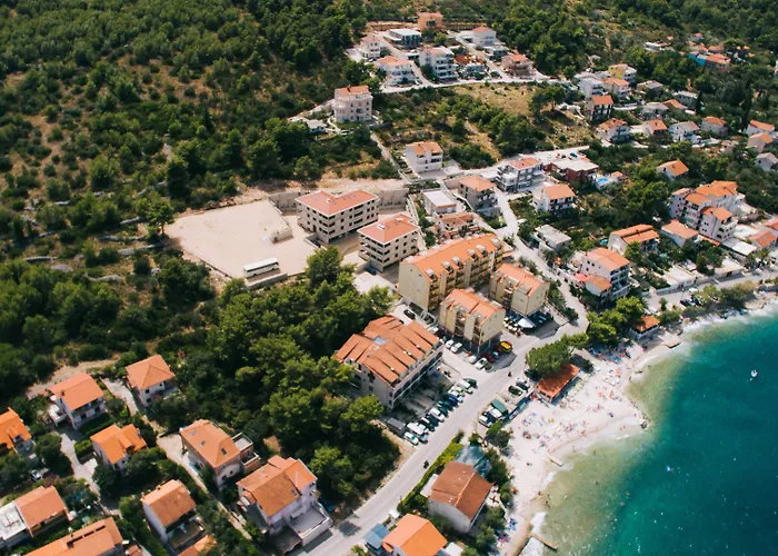 Malo Lägenhetshotell