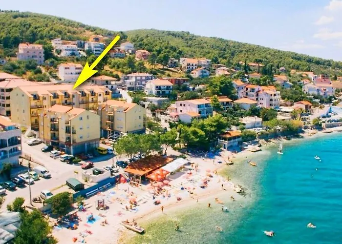 Lägenhetshotell Malo 3*